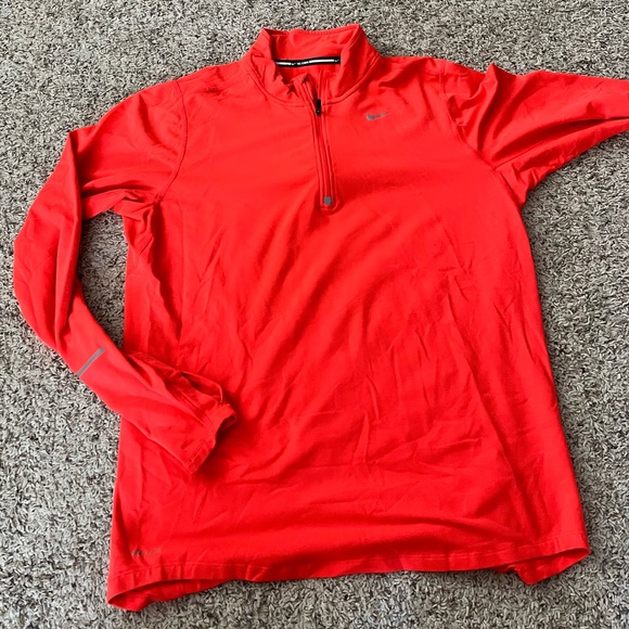 Nike 1/4 Running Zip - Picture 2 of 3